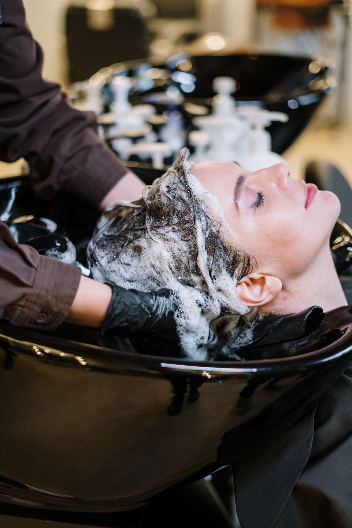 Salon service in progress at Nail Lounge